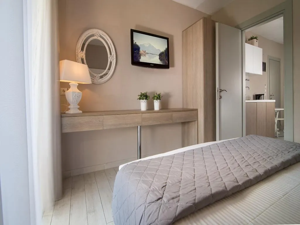 Frau Irenes Haus Apartment Sarti