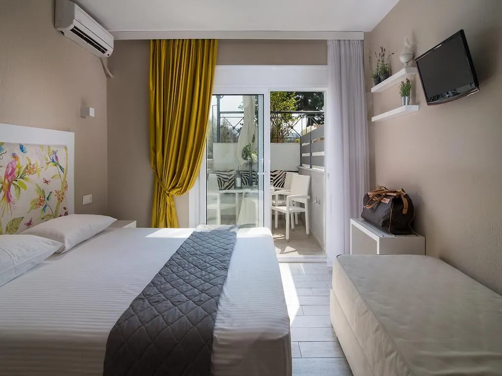 Frau Irenes Haus Apartment Sarti